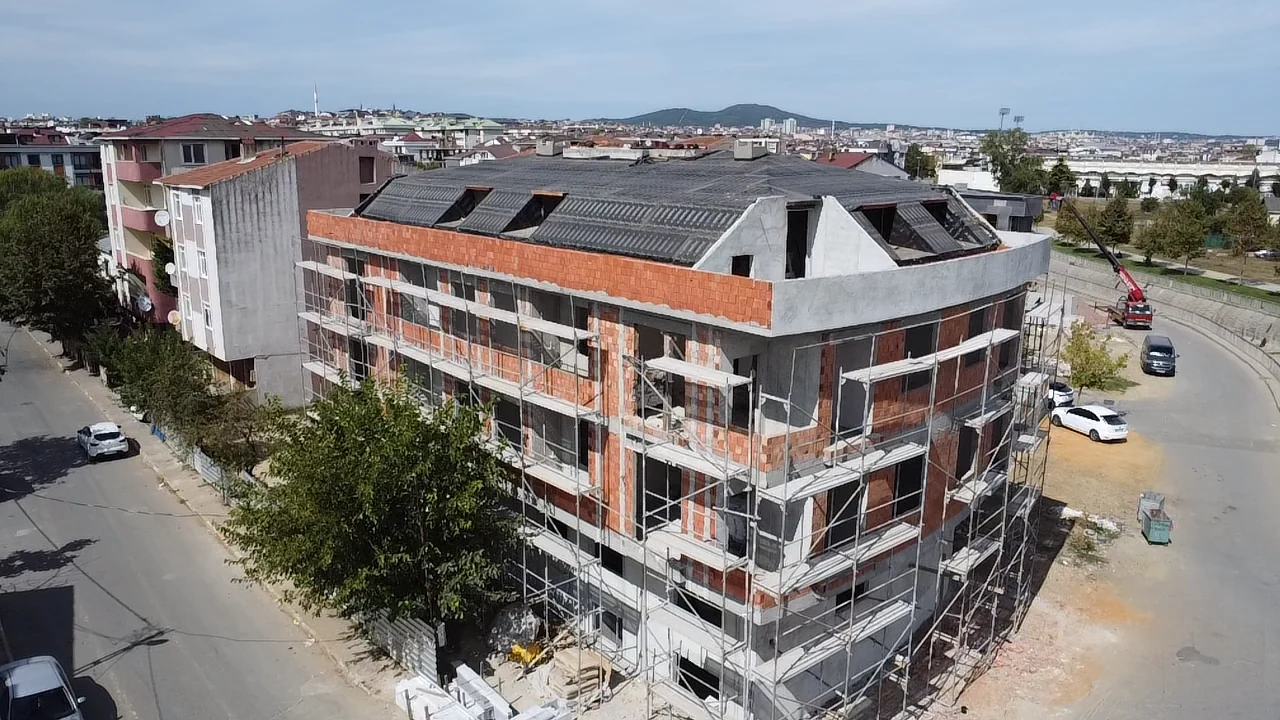 Çebi Apartmanı