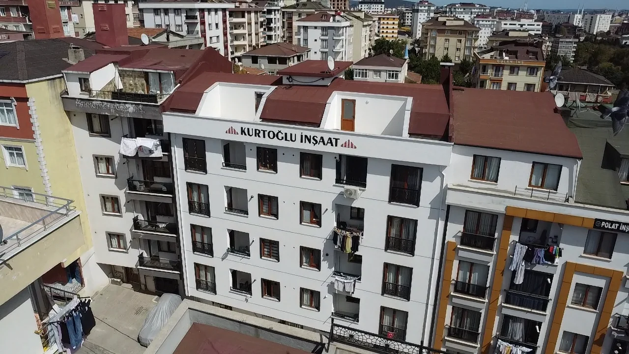 Kurtoğlu 8 Apartmanı